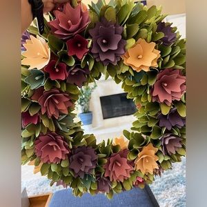 Wooden flowers wreath